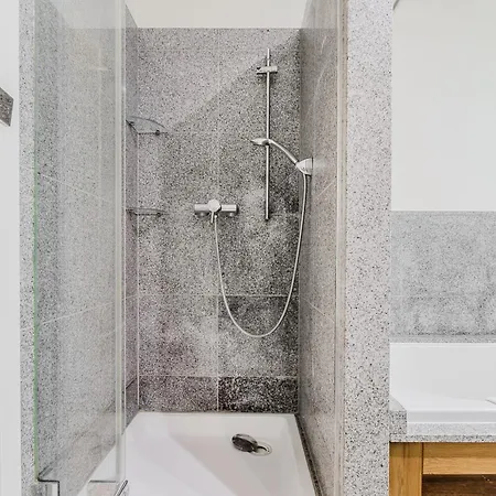 Zygmunta Slominskiego 5 - P&o وارسو