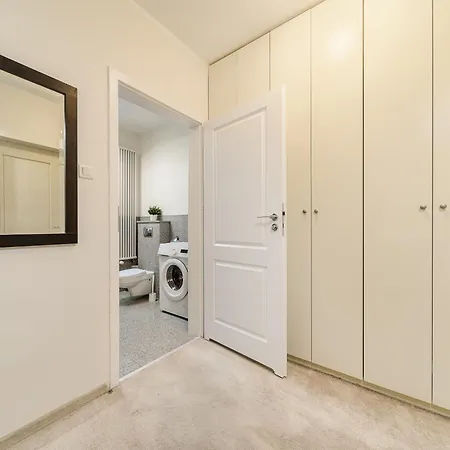 Apartment Zygmunta Slominskiego 5 - P&o