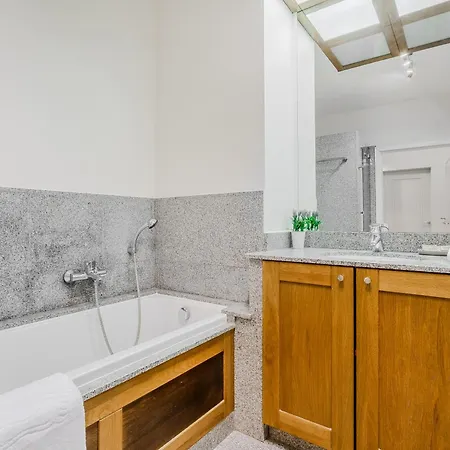 Zygmunta Slominskiego 5 - P&o *